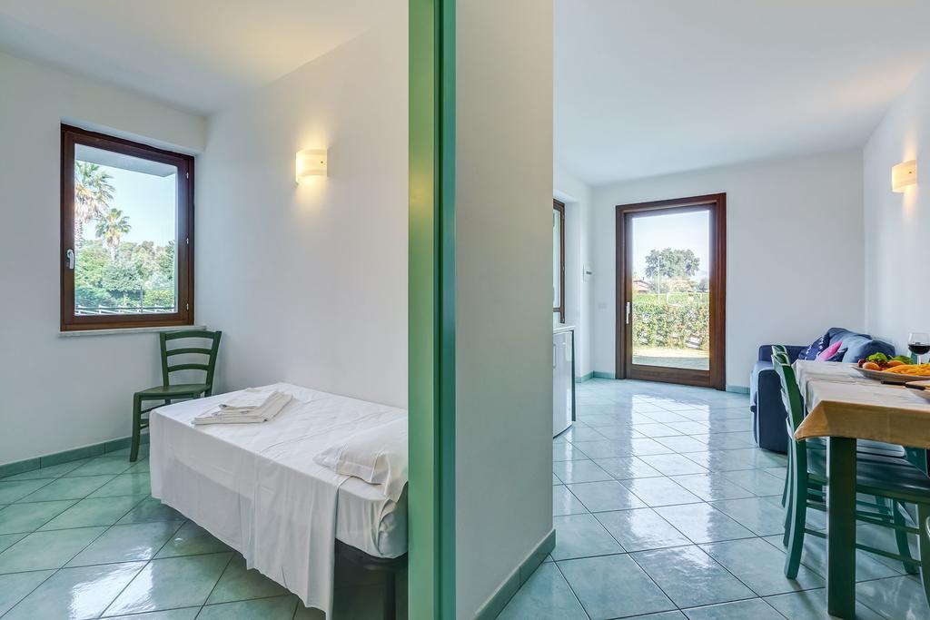 Terra Felice Aparthotel San Felice Circeo Exterior foto