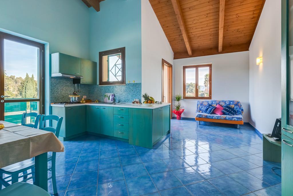 Terra Felice Aparthotel San Felice Circeo Habitación foto